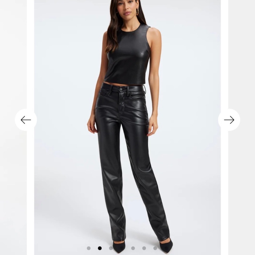 (S) Good American Black pleather straight pants